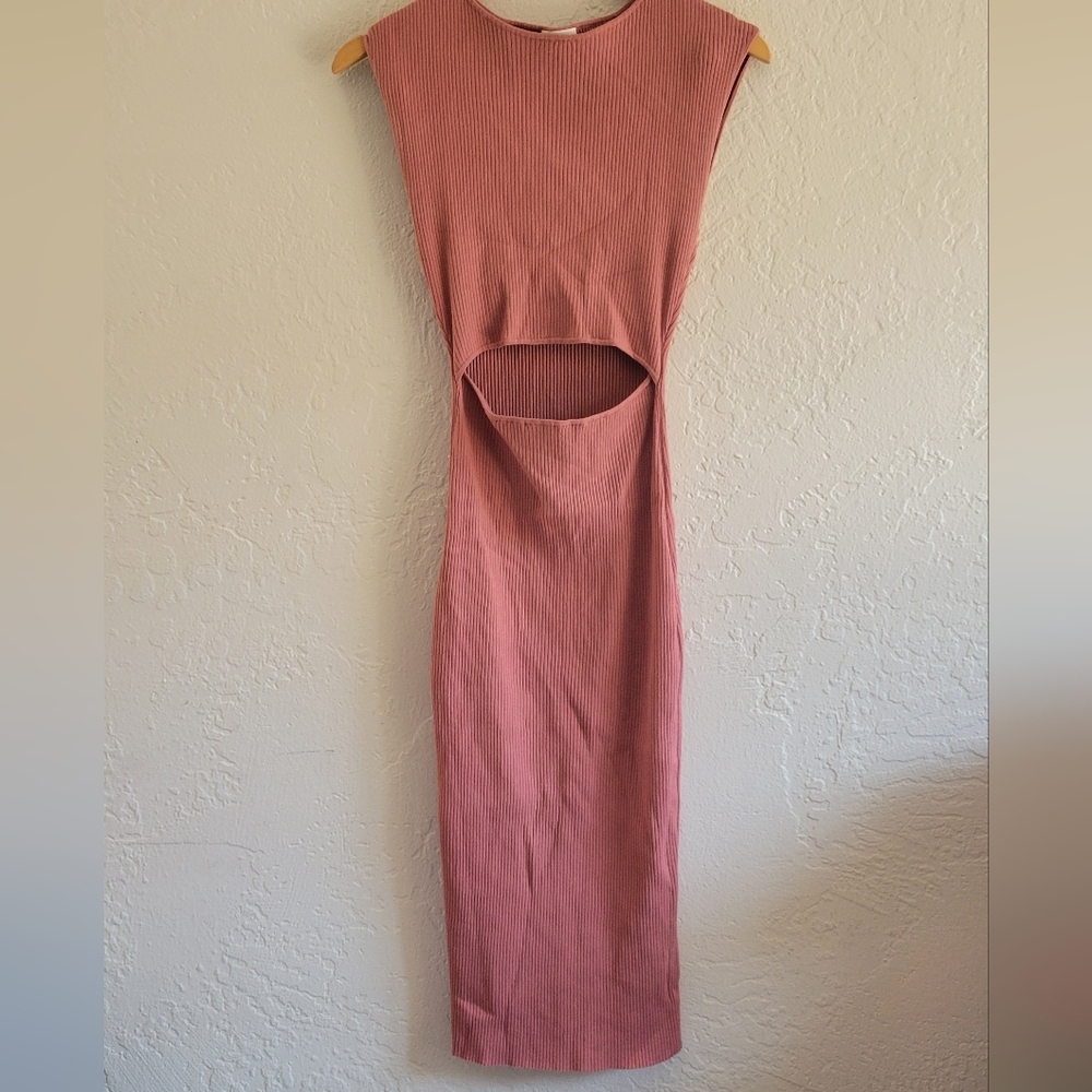 Aritzia Wilfred Cutout Midi Dress Size Medium